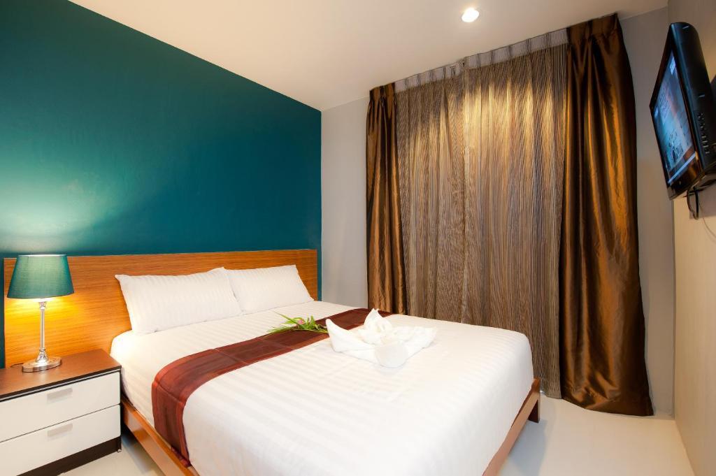 Rama Kata Beach Hotel Habitación foto