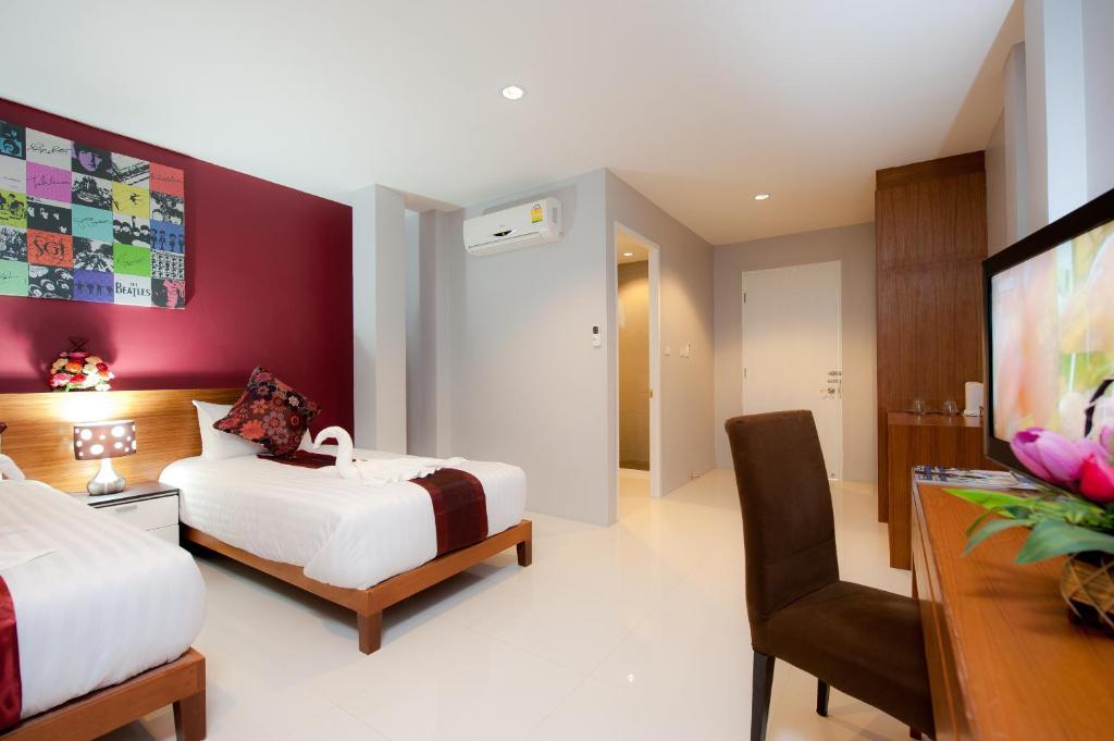 Rama Kata Beach Hotel Habitación foto
