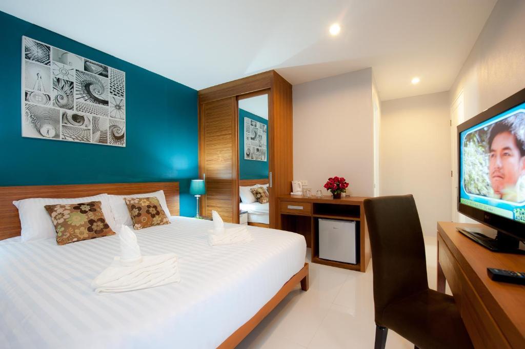 Rama Kata Beach Hotel Habitación foto